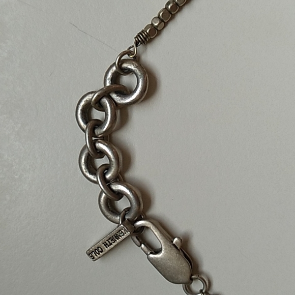 Vintage Kenneth Cole Necklace 16inch long, beautiful in person - Picture 3 of 5